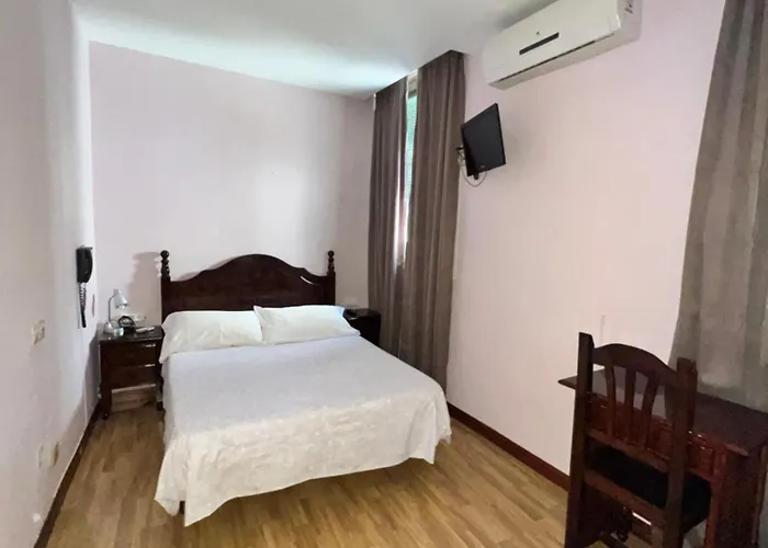 Hostal Río Paraná Madrid